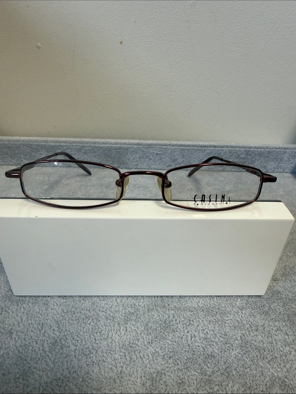 NWOT Women’s Casino Rectangular Metal Eyeglasses in Burgundy Eyesize 47